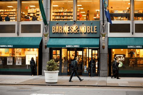 How To Get A Job At Barnes And Noble Hiring Process Lancerbee