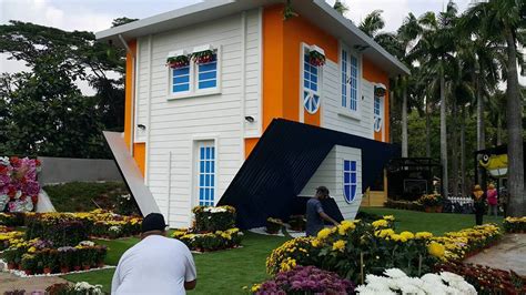 Things to do near kuala lumpur upside down house. Lemonpic: Dekat KL pun dah ada rumah terbalik! Kuala ...