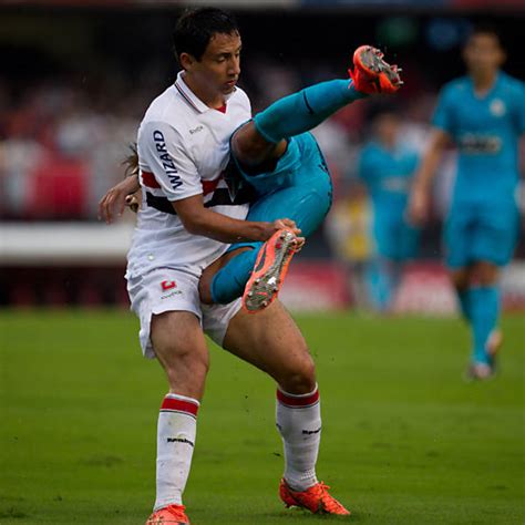 São Paulo x Santos - 02/05/2012 - Esporte - Fotografia ...