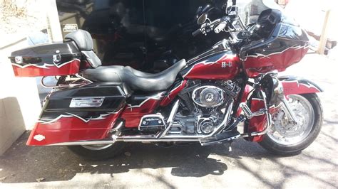 05 Road Glide In Black Candy Apple Red And Silver Graphics Candy