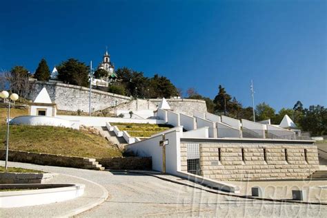 Opening & closing timings, parking options, restaurants nearby or what to see on your visit to santuario address: Portugal torrão natal: FREGUESIA DE VILA FLOR - HOMENAGEM ...
