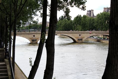 Le Pont Louis Philippe Histoires De Paris