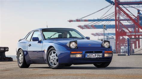 The Glass Dome The Careful Restoration Of A Porsche 944 S2