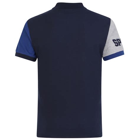 Tottenham hotspur football club, commonly referred to as tottenham (/ˈtɒtənəm/) or spurs, is an english professional football club in tottenham, london, that competes in the premier league. Tottenham Hotspur FC - Herren Polo-Shirt mit Wappen ...