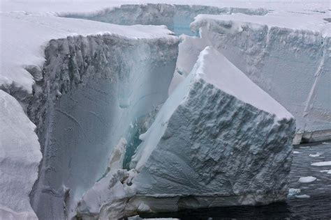 Collapse Of Antarctic Ice May Have Been Centuries In The Making New