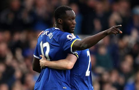 Chelsea have offered romelu lukaku a return to the premier league, but the inter striker is happy in italy. Everton striker Romelu Lukaku turns down new contract amid ...