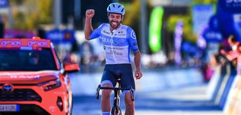 Whether your passion takes you to the mountains or out on the road, giro sport design has been designing the best products for cyclists and snowsports explore our products at giro.com. Giro 2020: Liveblog - Alex Dowsett wint in Vieste ...