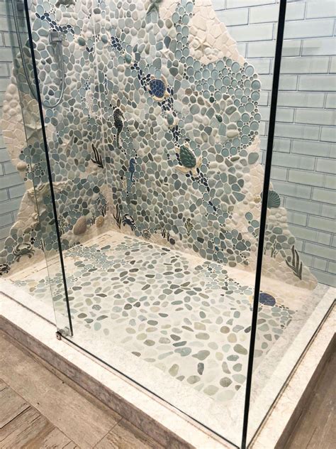 With navy blue as the main color for a nautical design, it's the perfect accent to your home. Nautical Bathroom Ideas - Trying to find nautical bathroom ...