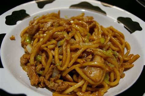 #hk #hkfoodie #hkfood #hkveganfood #hkvegetarian #hongkongveganfood #hongkongfood #hongkongfoodie #hongkongvegetarian #vegetarianfood #veganfood #shanghaifriednoodles #friednoodles. Shanghai fried noodles | Shanghai noodles, Chow mein ...
