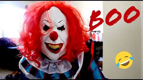 Scary Clown Prank On Girlfriend Happy Halloween Youtube