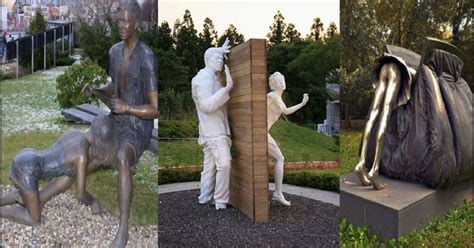 17 Bizarre Statues From All Over The World That Will Change Your Point