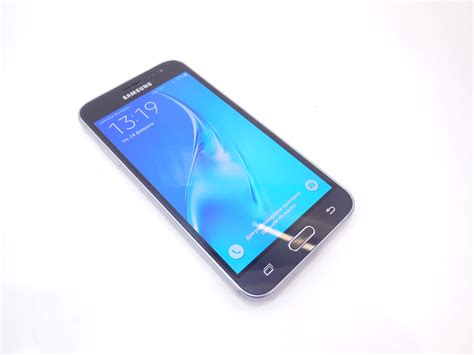 Смартфон Samsung Galaxy J3 2016 Sm J320fds 8gb