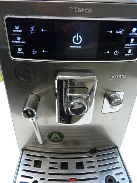 The most advanced saeco espresso machine yet. Saeco Xelsis SUP038, zeigt ständig an „Abtropfschale ...