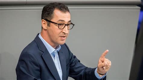 Cems wutrede musste mal im geheimen originalton veröffentlicht dodokay & barack obama: Cem Özdemir: Das ist der Spitzenkandidat der "Grünen ...