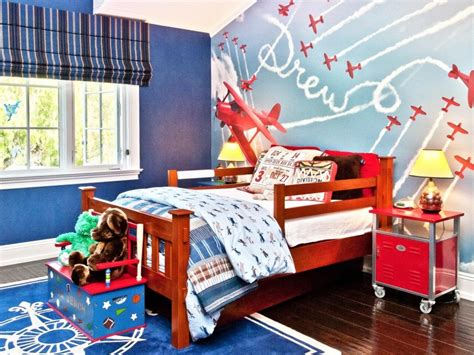 Sahabat desain rumah minimalis, kali ini saya akan membagikan denah rumah sederhana 3 kamar tidur di atas lahan seluas 6x12, pada desain kali ini kami mendapatkan tampak depan rumah dari fb grup, kemudian kami mencoba mebuatkan alternatif denah dengan 3 kamar tidur di penataan dan. Desain Kamar Anak Laki2 Sederhana Sederhana