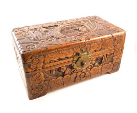 Vintage Ornate Antique Wood Hand Carved Chinese Asian Box Jewelry