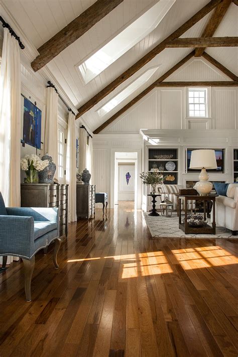 Luxury vinyl plank flooring (lvp) New HGTV 2015 Dream House with Designer Sources - Home Bunch Interior Design Ideas
