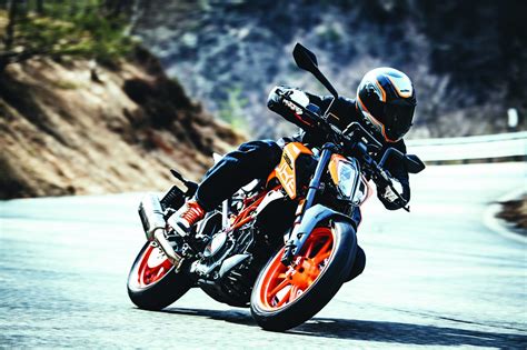 Ktm 390 adventure bs6 is a commuter bike available in 1 variant in india. 2020 KTM 390 Duke Specs & Info | wBW