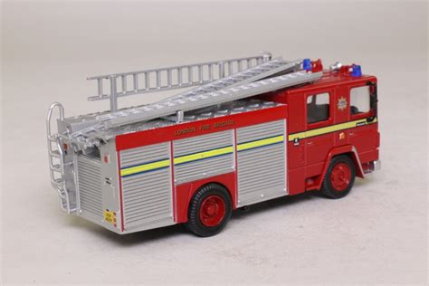 Oxford Diecast 176 Dennis Rs Fire Engine Londons Burning Excellent