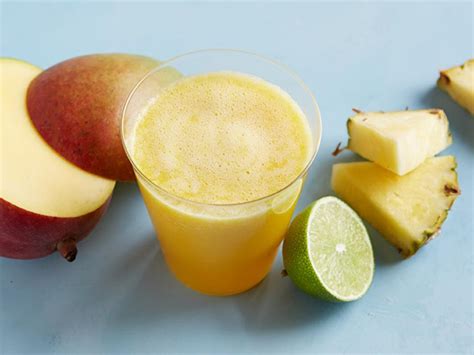 It's full of acai, which naturally boosts energy levels, aids in digestion, and contributes to healthy skin. Healthy Juicing Recipe Ideas : Food Network | Healthy Recipes, Tips and Ideas : Mains, Sides ...