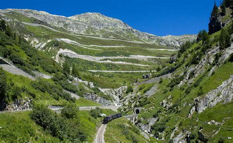 Time difference between oberwald and other cities. Datei:DFB HG 3-4 Gletsch - Oberwald mit Grimselpassstrasse ...