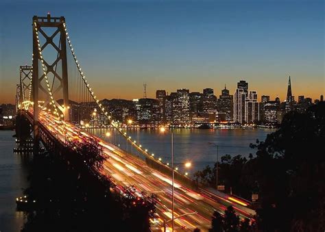 Mit bildern und bilderrahmen wird dein leben teil deiner einrichtung. San Francisco bei Nacht | Bilder, San francisco, Schöne bilder