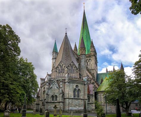 #nidaros #cathedral #nidarosdom #nidarosdomen #domkirken #catedral #cathédrale #cattedrale #尼达洛斯主教座堂. Nidarosdom Trondheim Foto & Bild | world, spezial, kirche ...