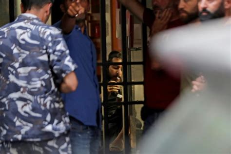 Lebanese Man Who Held Up Bank For Trapped Savings Goes Free Iraqi News