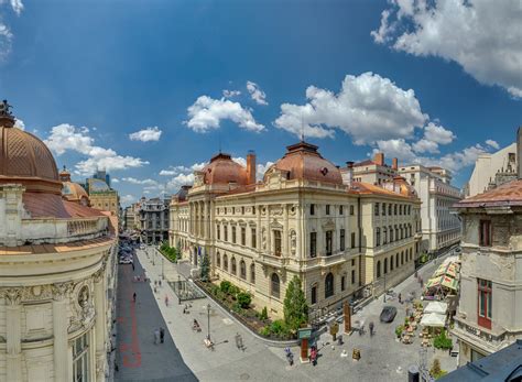 Politehnica university of bucharest is classified by the ministry of education as an advanced research and education university and is a member of the romanian alliance of technical universities. Perché andare a Bucarest, la città della gioia?