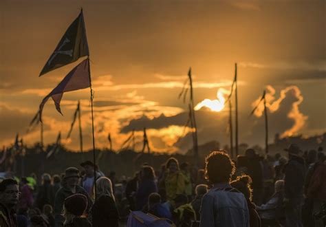 Hopes of glastonbury taking place next year seem to be all but over. Hoe groot is het festivalterrein van Glastonbury nou echt ...