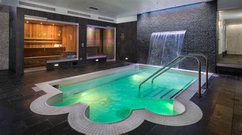 Chicago Apartments With Indoor Pools For Rent