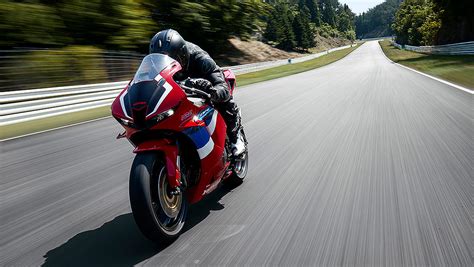 The honda cbr600rr is actually one of the best motor bikes on the market in my opinion. Sharp-suited, tech-savvy 2021 Honda CBR600RR sportsbike ...