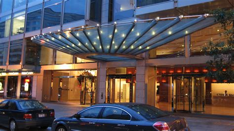 About 3% of these are led canopy light, 1% are night lights, and 0% are high bay lights. Decorative Canopy LED lighting at Washington DC, 1700-K ...
