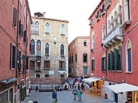 Venice Alleys