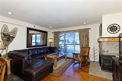 Deluxe Vacation Rental Units At The Crestwood In Snowmass Village