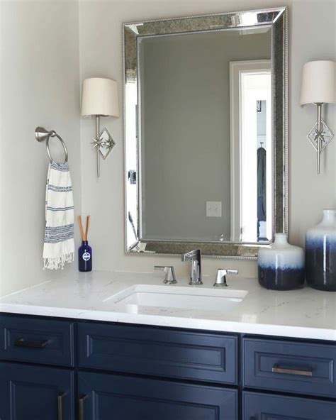 If you're remodeling or installing a bathroom for boys, you'll want to peruse options for boys' bathroom decorating. Boys bathroom | Navy bathroom decor, Bathroom decor ...