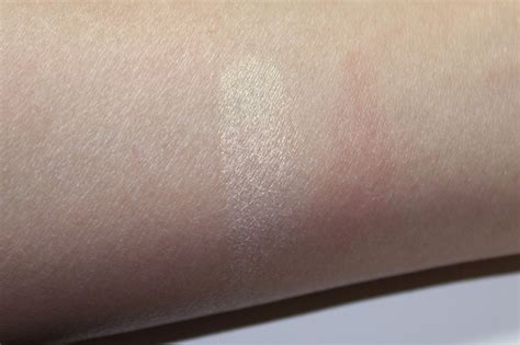 Nars Albatross Highlighter Review Swatches The Skin And Beauty Blog