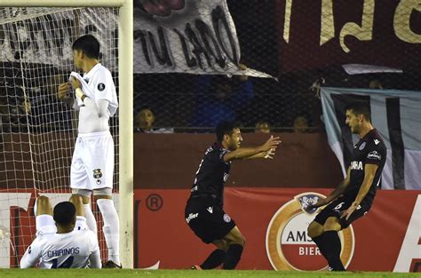 Lanús fc / amigos da ponte 1 ano. Lanús arrolló 5-0 al Zulia FC en Buenos Aires - Diario Avance