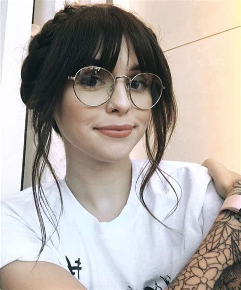 Womenhairstyletrends Fringe Hairstyles Hairstyles With Bangs Hairstyles With Glasses