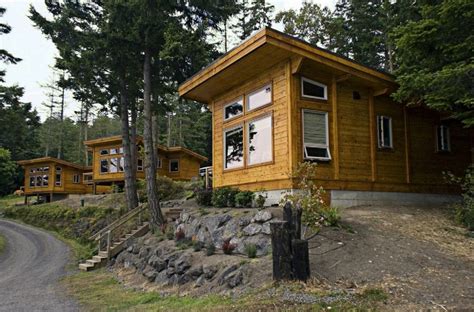 Lake wenatchee properties specializes in lake wenatchee real estate and leavenworth real estate for sale, including waterfront, vacation homes, cabins, acreage properties. Little Cabins at Snug Harbor Resort