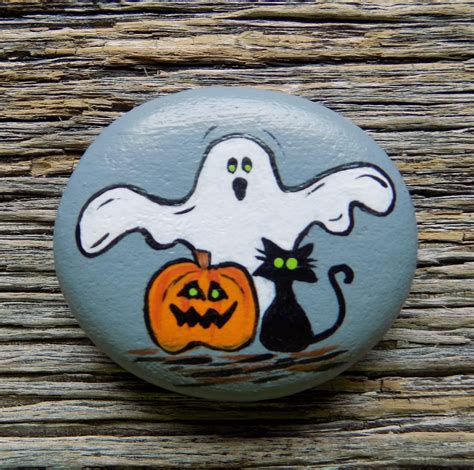 Boo Halloween Pumpkin Painted Rock Decorative Stone Paperweight In