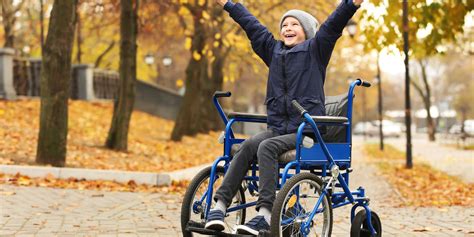 CHOOSING THE RIGHT WHEELCHAIR FOR YOUR CHILD - Northern Iowa Therapy