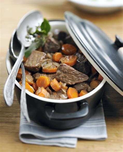 Enceinte pas clair Hôtel boeuf carotte cocotte inconnue Orient Activer