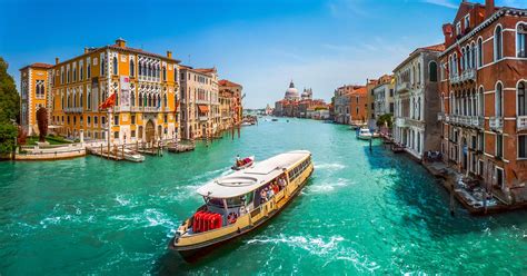 Veneza (itália) é uma das cidades mais visitadas do mundo. Partiu Itália! Passagens para Roma, Milão, Veneza ou ...