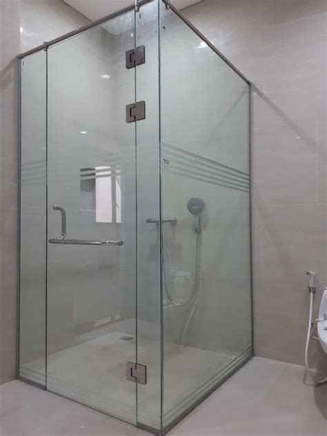 Jual pintu kaca kamar mandi / kaca shower tempered di bogor minimalis. Toko Kaca Medan Terbesar Terlengkap Terpercaya
