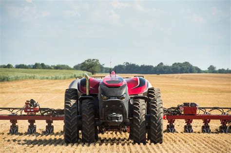 Case Ih Debuts Driverless Tractor To Rave Reviews Money