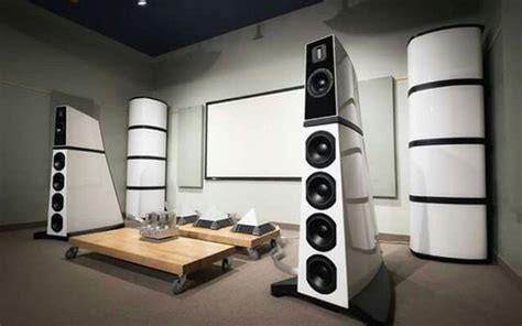 Often thought of as the nicest guy in hollywood, tom hanks has spent many years delighting fans. The 35 Most Expensive Home Theater Speakers in the World ...