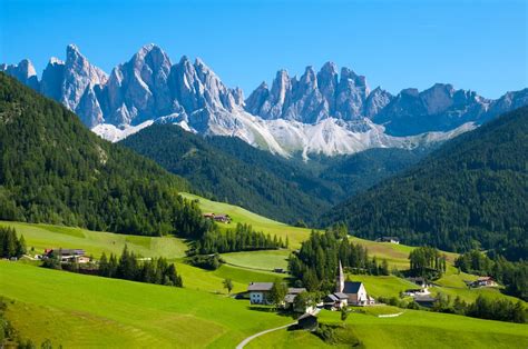 Dolomites Hillwalking Holidays In Italy