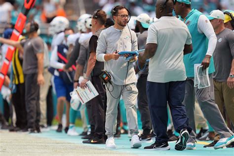 Miami Dolphins coach Mike McDaniel purchased every team employee a game