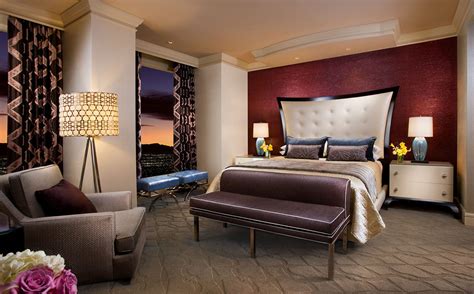 The bellagio back row theater seat from seatcraft is a wide, spacious model that will make an instant impression in any room. The Bellagio, Las Vegas : iconic luxury